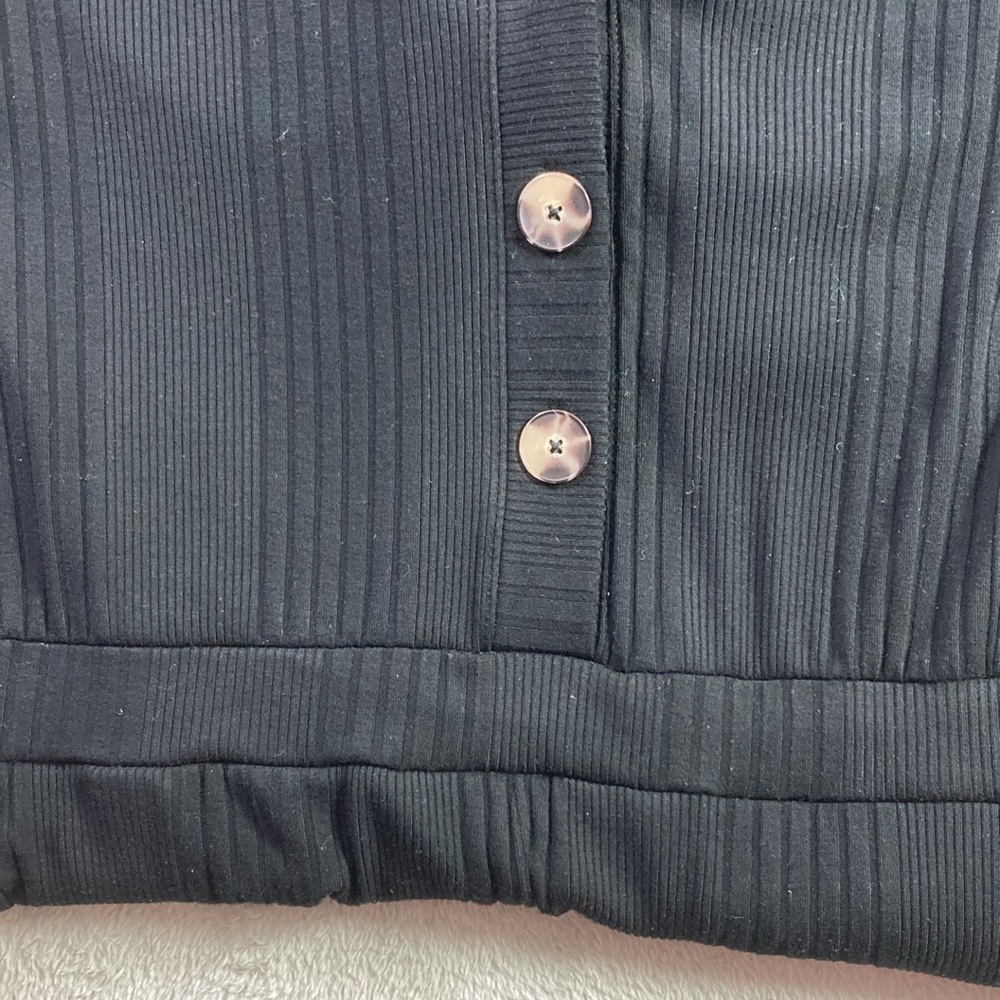 Banana Republic Jump Suit Women Size M Black Cap Sleeve V Neck Button Front - Picture 3 of 9